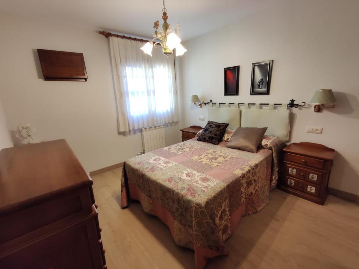 Apartamento Casa Siñantonio Benasque centro Exterior foto