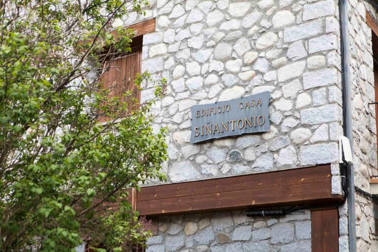 Apartamento Casa Siñantonio Benasque centro Exterior foto